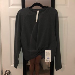 Tuck and Gather Lululemon Pullover